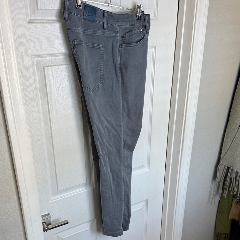 Mugsy Men's Gray Jeans “Logan’s” - 34x29
